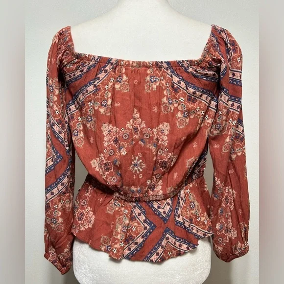 New! American Eagle Outfitters Boho Floral Peasant Cropped Blouse - Picture 2 of 8
